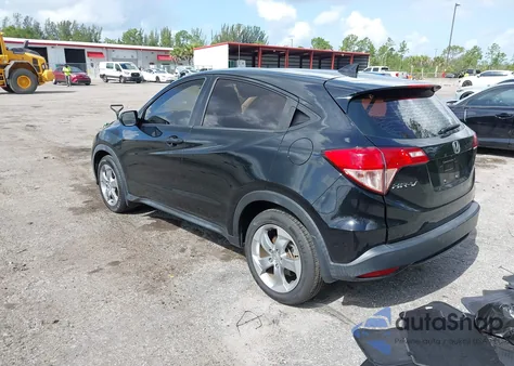 2017 Honda Hr-V Lx z USA, uszkodzony, nr VIN 3CZRU5H32HM727909